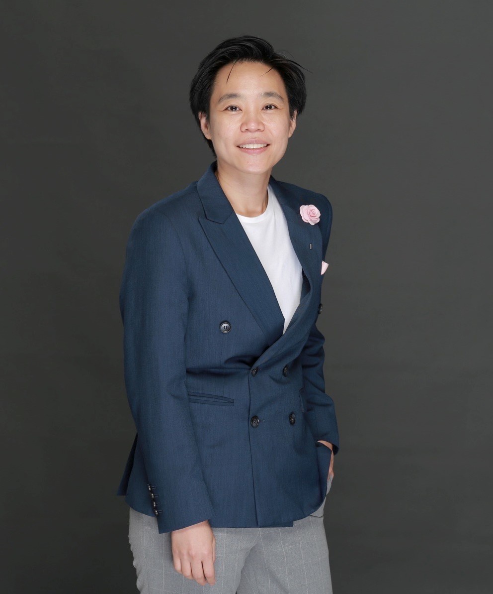 Chatchaya Chumsri, Managing Director
